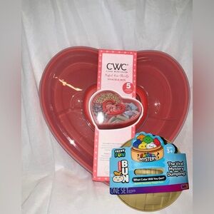 Pink Heart Snack Box & Crazy Fun Dumpling Squishy
Great Gifts, Parties & Snacks!